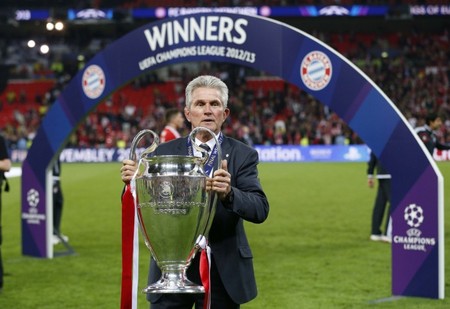 三分线外更 三分线外更